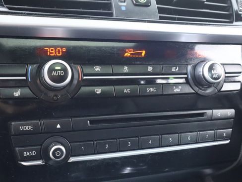 Used 2018 BMW X4 xDrive28i w/ Parking Assistance Package image 20