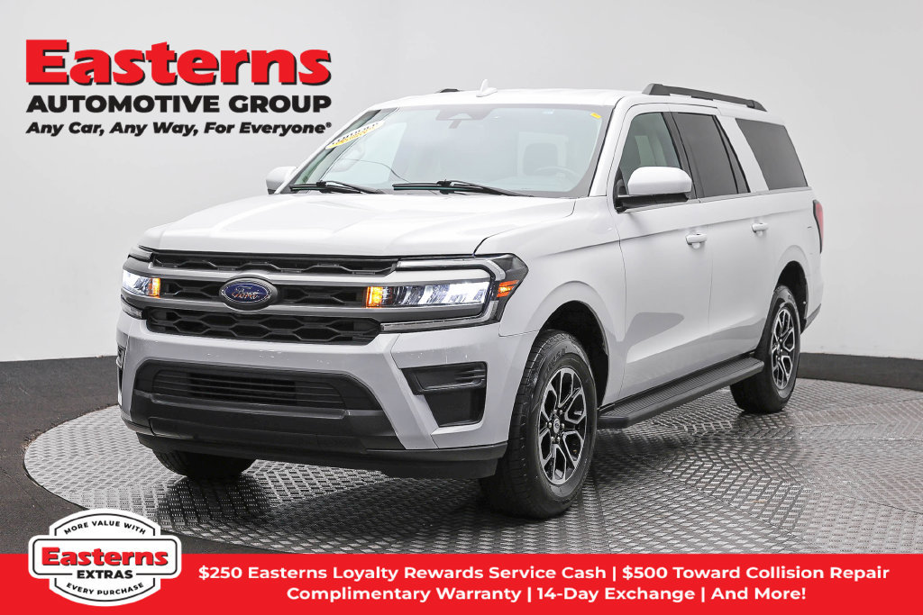 Used 2024 Ford Expedition Max XLT RWD image 1