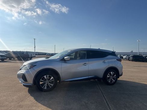 Used 2019 Nissan Murano S FWD image 10