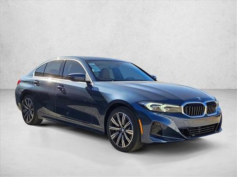 Used 2026 BMW 330i xDrive Sedan w/ Convenience Package AWD/4WD image 6