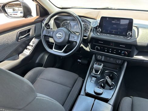 Certified 2023 Nissan Rogue S AWD/4WD image 17