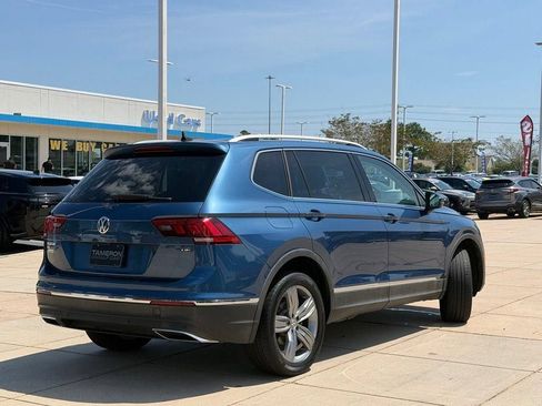 Used 2018 Volkswagen Tiguan SEL Premium FWD image 5