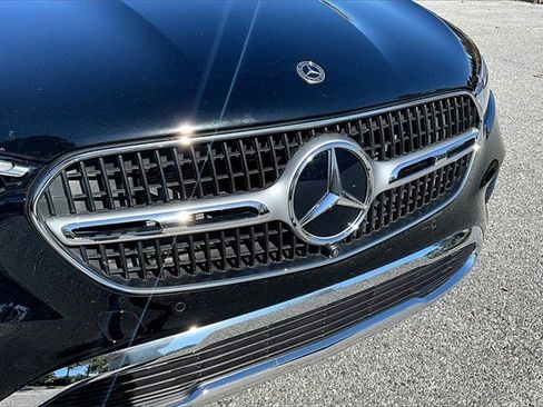 Certified 2025 Mercedes-Benz GLC 300 4MATIC image 36