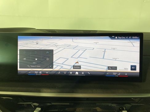 Certified 2024 BMW X5 xDrive40i w/ Premium Package image 17