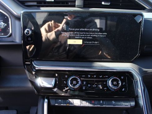 New 2026 GMC Sierra 1500 Denali w/ Denali Reserve Package image 13