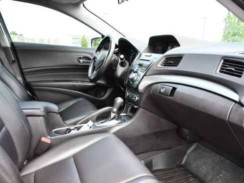 Used 2017 Acura ILX FWD image 37