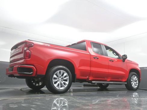 Used 2021 Chevrolet Silverado 1500 Custom w/ LPO, Dark Essentials Package image 29