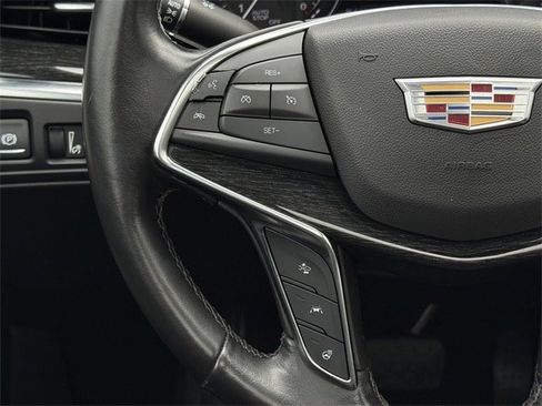 Used 2022 Cadillac XT5 Premium Luxury w/ Technology Package image 14