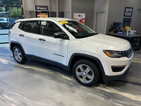 Used 2017 Jeep Compass Sport FWD image 22