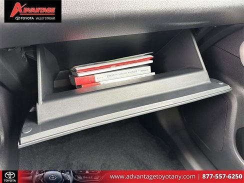 Certified 2025 Toyota Grand Highlander AWD image 38