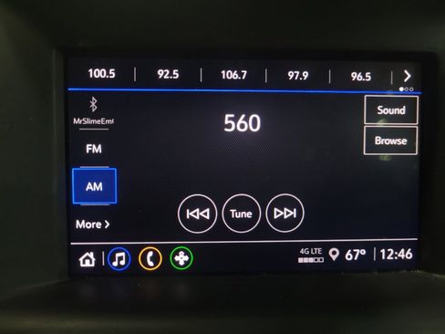 Used 2023 GMC Terrain SLE w/ Elevation Edition image 25