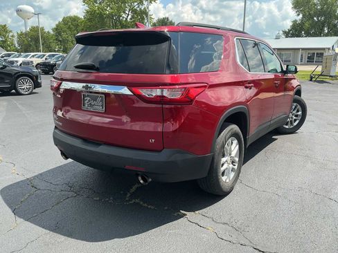 Used 2020 Chevrolet Traverse LT FWD image 4