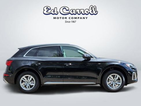 Used 2023 Audi Q5 2.0T Premium w/ Convenience Package AWD/4WD image 4