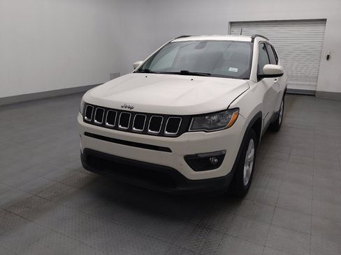 Used 2018 Jeep Compass Latitude w/ Popular Equipment Group FWD image 15