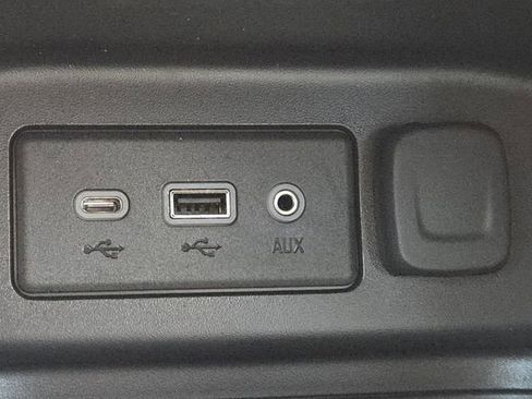 Certified 2019 Chevrolet Equinox LT image 7