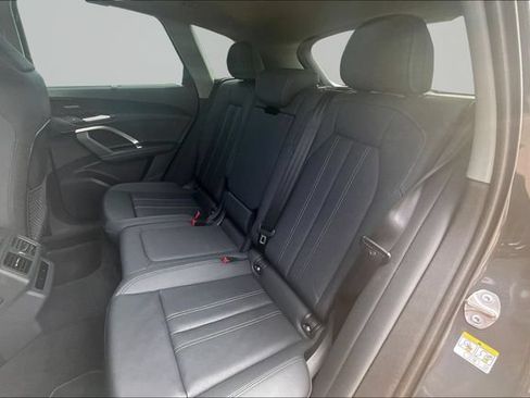 Used 2025 Audi Q5 2.0T w/ Premium Plus AWD/4WD image 28