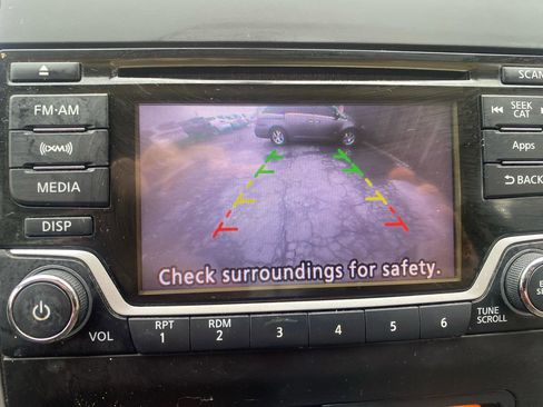 Used 2015 Nissan Frontier SV w/ SV Value Truck Package image 16