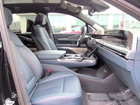 New 2025 Cadillac Escalade IQ Sport 2 image 26