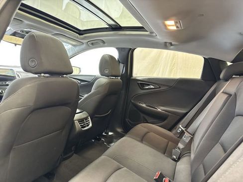 Used 2024 Chevrolet Malibu LT FWD image 14