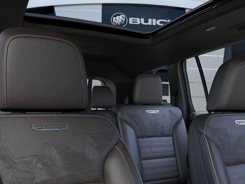 New 2026 GMC Acadia Denali Ultimate w/ LPO, Floor Liner Package AWD/4WD image 24