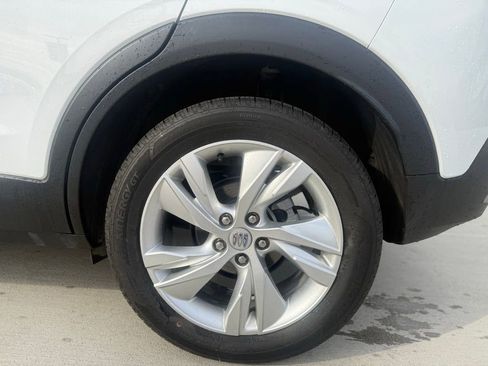 Used 2024 Buick Encore GX Preferred w/ Comfort Package image 10