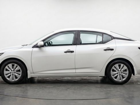 Used 2025 Nissan Sentra S FWD image 5