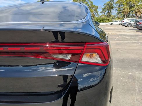 Certified 2022 Kia K5 EX image 12