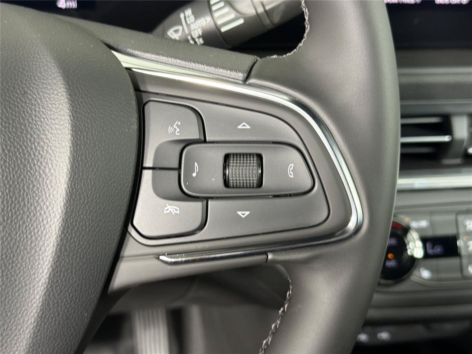 New 2026 Buick Envista Preferred w/ Convenience I Package FWD image 25