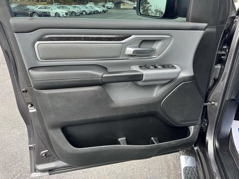 Used 2022 RAM 1500 Big Horn AWD/4WD image 14