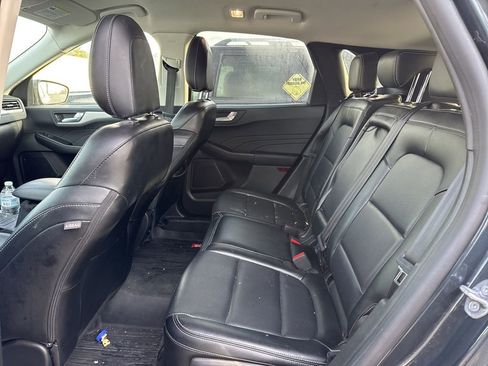 Used 2022 Ford Escape SEL image 16