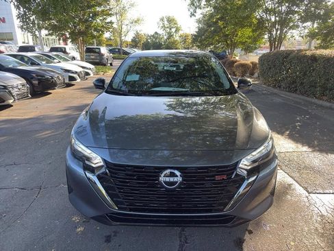 New 2025 Nissan Sentra SR w/ SR Premium Package image 2