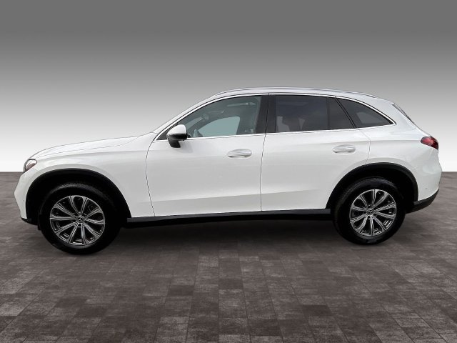 Used 2026 Mercedes-Benz GLC 300 4MATIC image 7