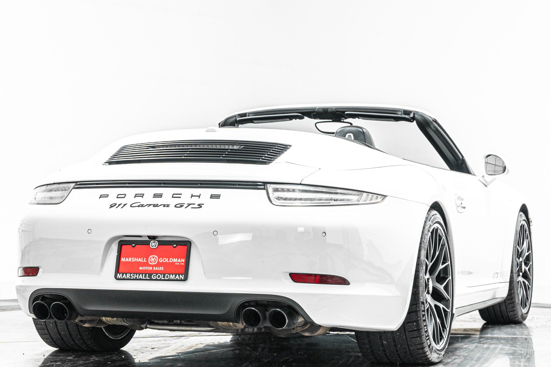 Used 2015 Porsche 911 Carrera GTS RWD image 9