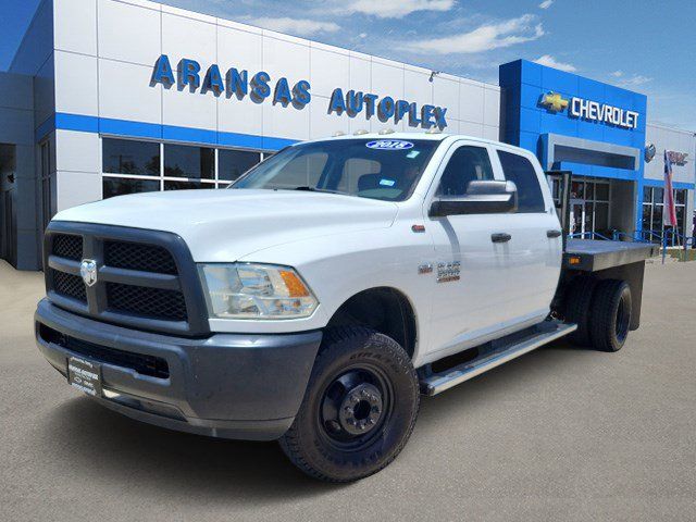 Used 2018 RAM 3500 Tradesman RWD image 1