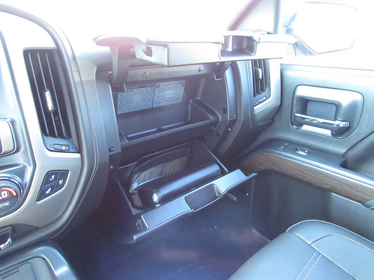 Used 2017 GMC Sierra 1500 Denali AWD/4WD image 35