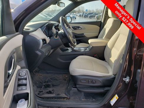 Used 2023 Chevrolet Traverse LT w/ LPO, Floor Liner Package image 11