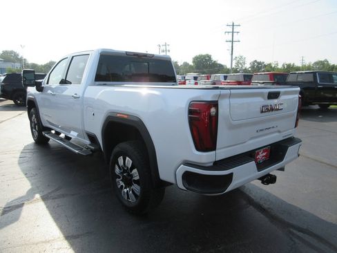 Used 2025 GMC Sierra 2500 Denali w/ Denali Reserve Package AWD/4WD image 11