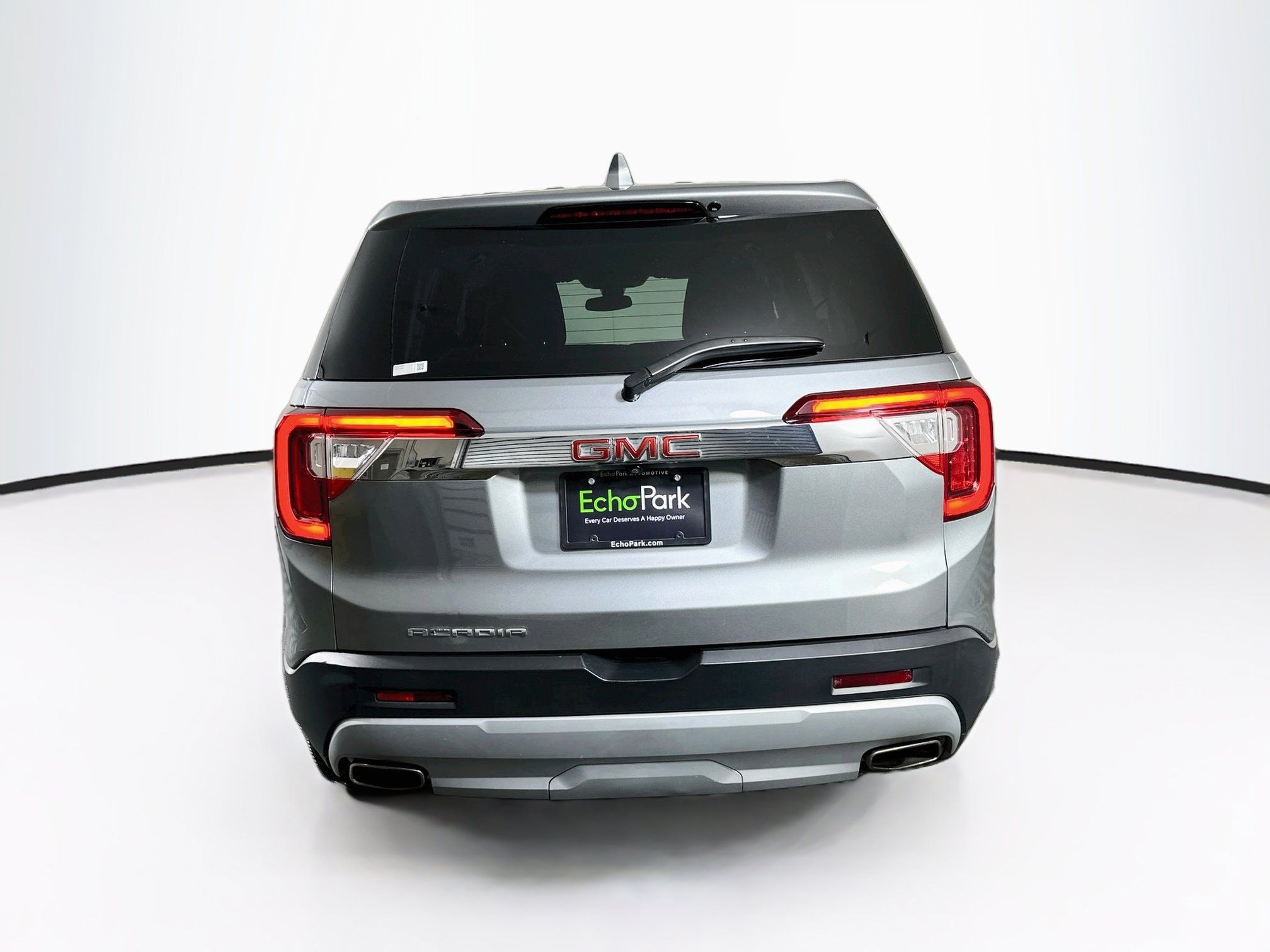 Used 2023 GMC Acadia SLE FWD image 7