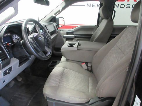 Used 2017 Ford F150 XLT w/ Equipment Group 301A Mid AWD/4WD image 7