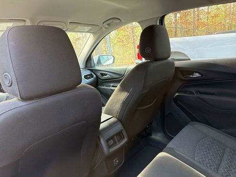 Used 2024 Chevrolet Equinox LT image 29