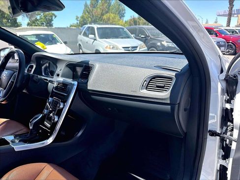 Used 2016 Volvo S60 T5 Premier w/ Protection Package FWD image 18