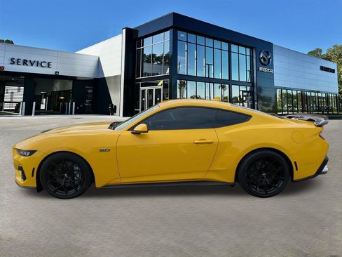 Used 2024 Ford Mustang GT RWD image 7