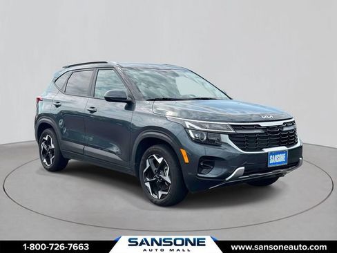 Certified 2025 Kia Seltos S AWD/4WD image 1