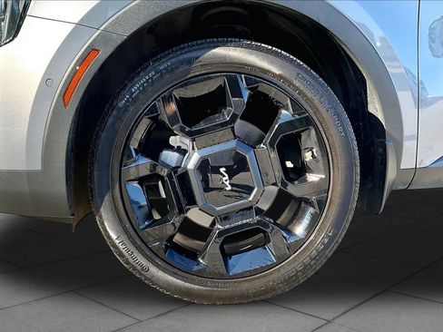 Used 2024 Kia Sorento SX AWD/4WD image 10
