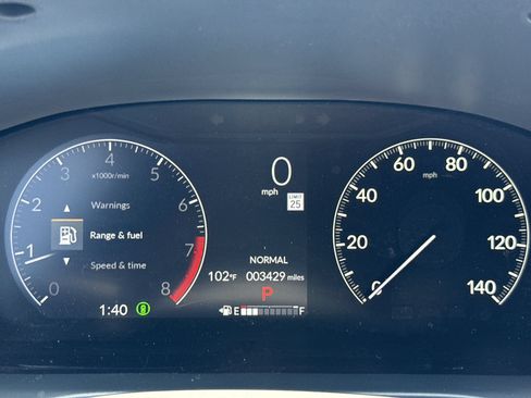 Used 2025 Honda HR-V Sport image 10