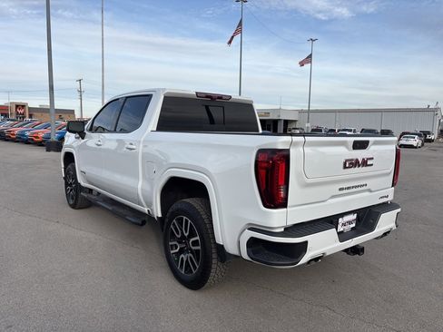 Used 2022 GMC Sierra 1500 AT4 w/ AT4 Premium Package image 7