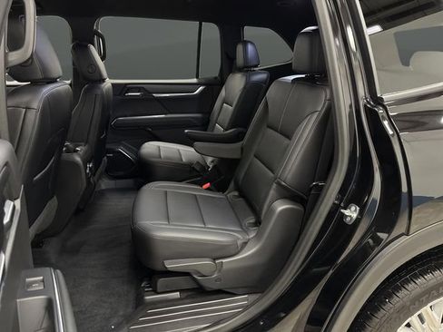 Used 2024 GMC Acadia Elevation w/ Trailering Package image 30