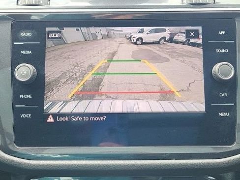 Used 2022 Volkswagen Tiguan SE R-Line image 7