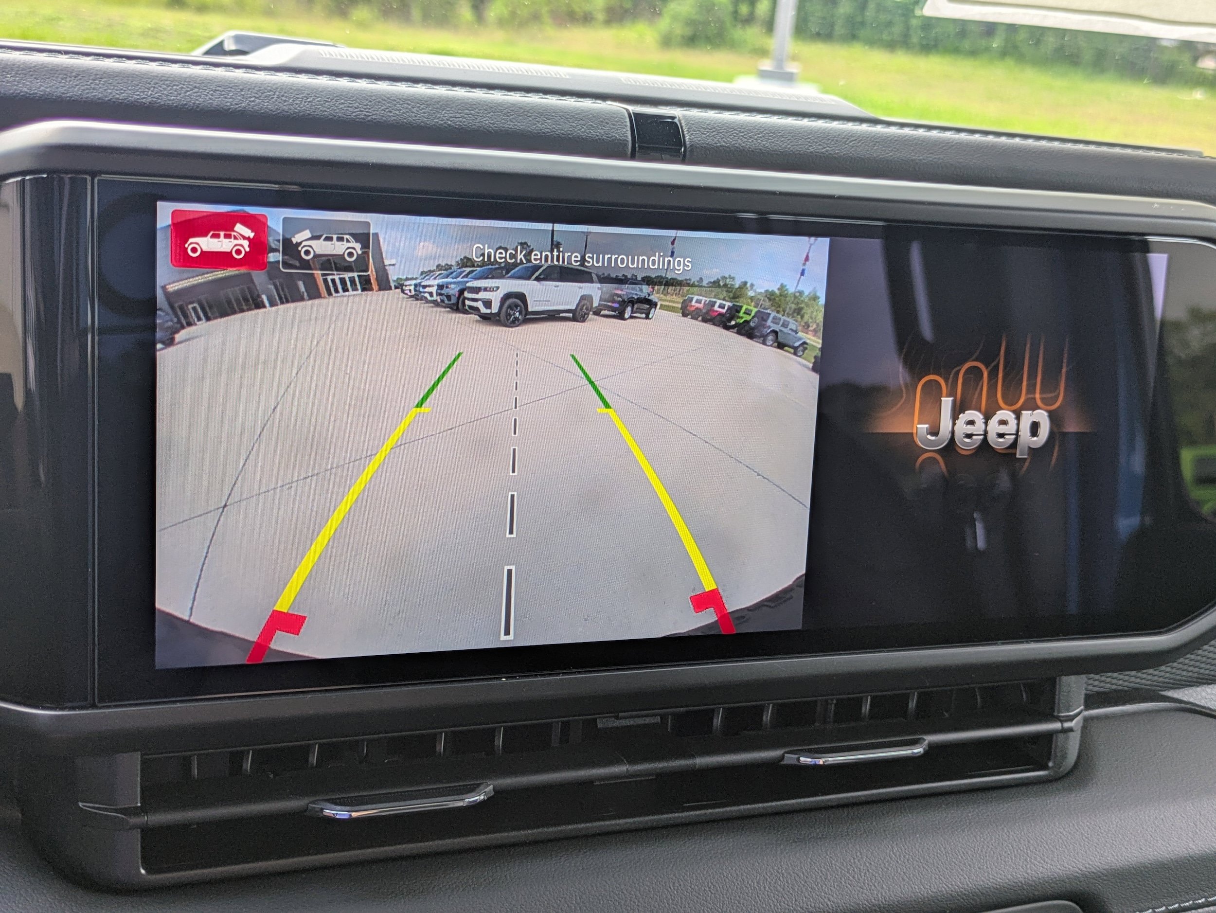 New 2026 Jeep Wrangler Unlimited Rubicon AWD/4WD image 21