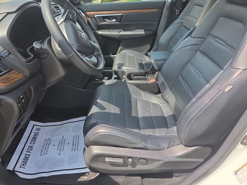 Used 2018 Honda CR-V Touring image 17